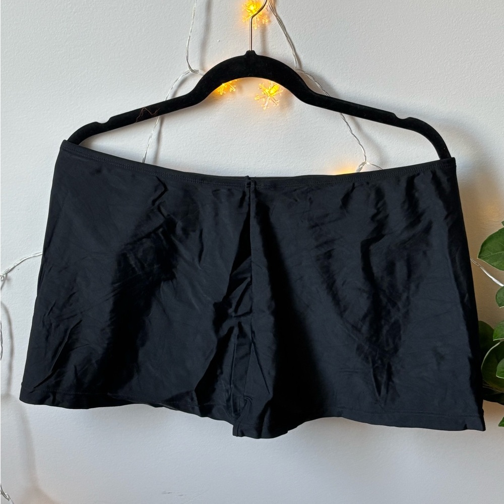 Elegant Black Women's Skirt